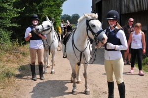 Drakes Farm Riding Centre Drakes Farm Riding Centre